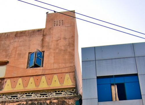 Hyderabad, India, Banner on a building highlighting transfusions for Thalassemia patient