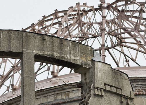 Picture of the Hiroshima Peace Memorial in Japan