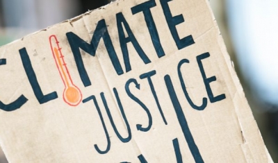 Banner asking for climate justice