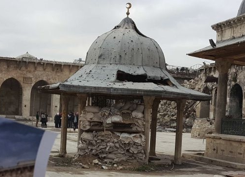 Aleppo, Syria: great Umayyad mosque. Destructions.