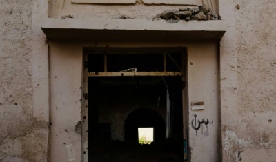 A ruined old home in Shingal (Singar) following war with the Islamic State