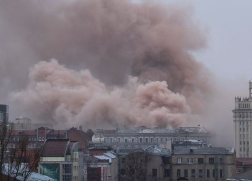 An explosion from an air bomb in the center of the city of Kharkov, the metro station Constitution Square, March 2022