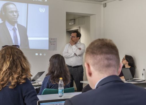 Class of the Executive Master in International Law in Armed Conflict
