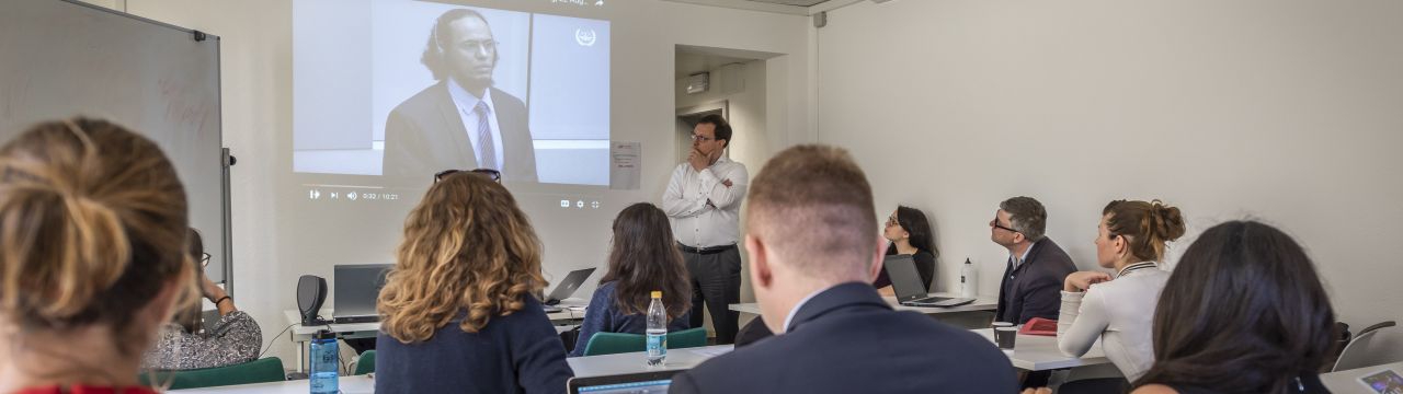 Class of the Executive Master in International Law in Armed Conflict