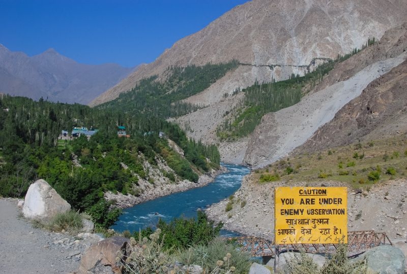 Warning sign on the road to Srinagar
