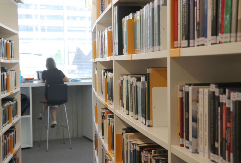 In the library of the Graduate Institute