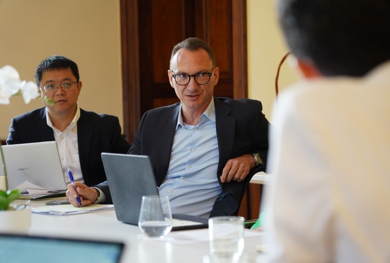 Our Swiss IHL Chair Profesor Marco Roscini at the expert meeting