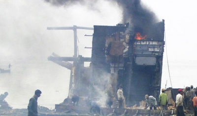  Chittagong (Bangladesh) ship breaking yard
