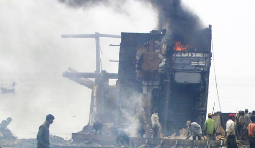  Chittagong (Bangladesh) ship breaking yard
